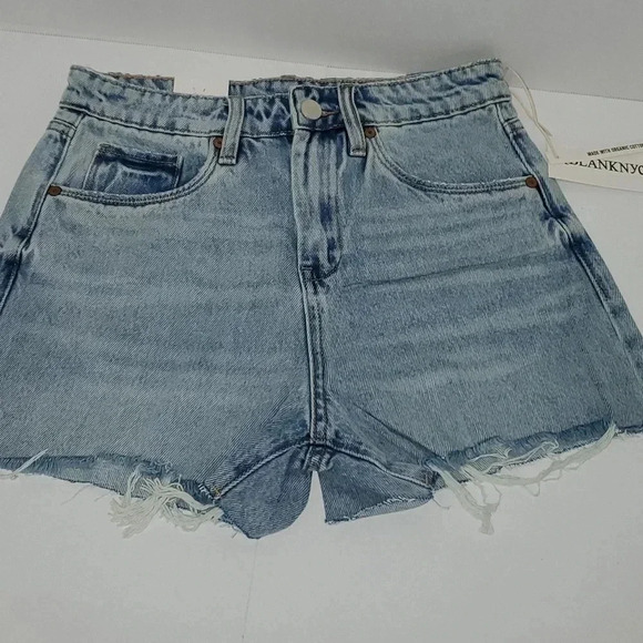BLANK NYC Light Wash High Rise Ribcage Jean Shorts Size 26 NWT Cut Off - Picture 6 of 14